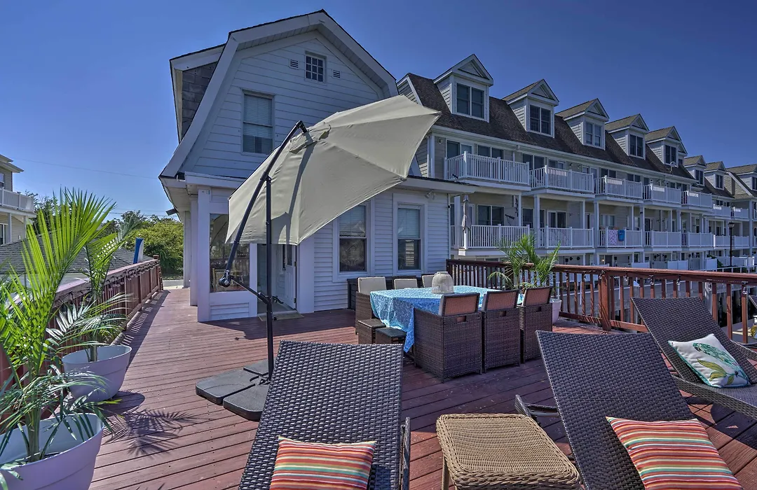 Atlantic City Getaway With Boat Dock, Fire Pit!-1