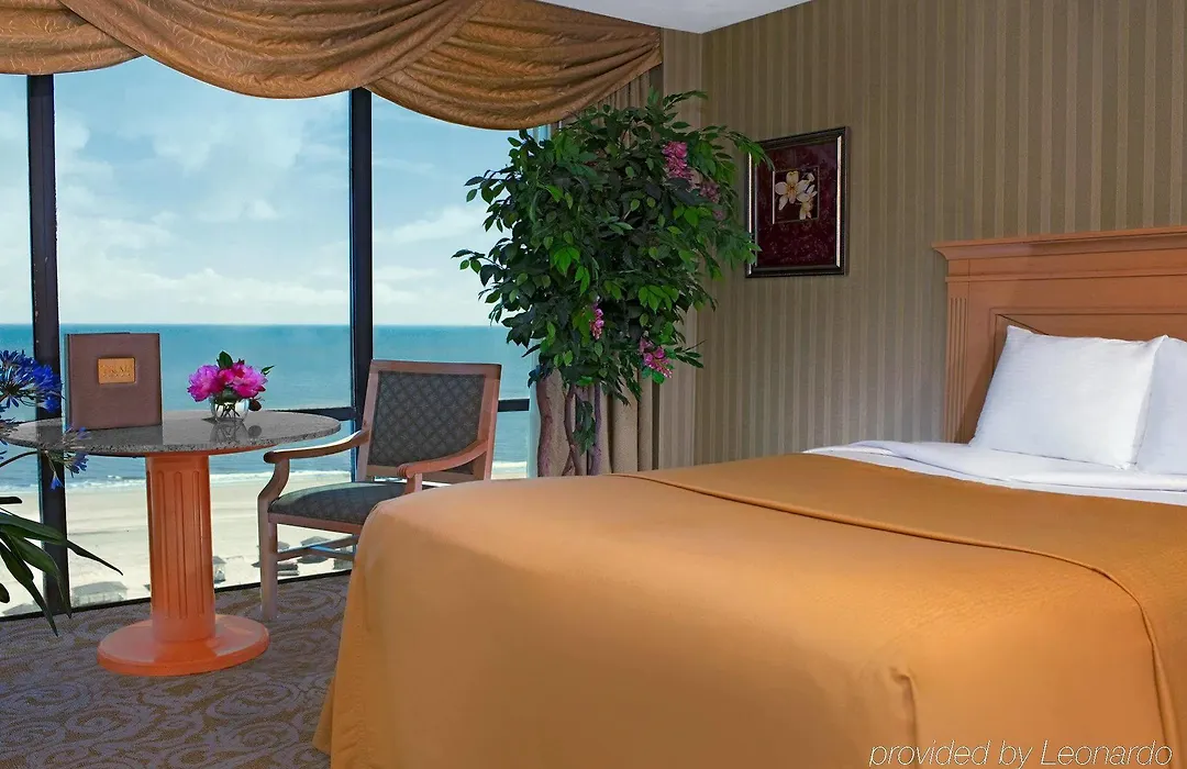 Trump Plaza Hotel & Casino-1
